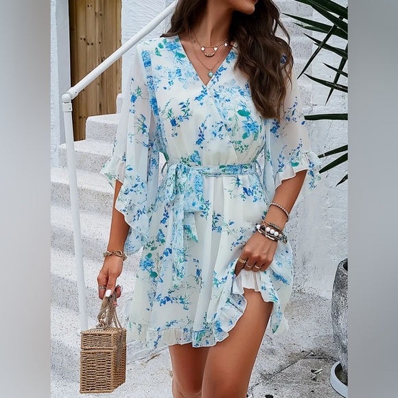 Floral V-Neck Belted Summer Dress - Picture 3 of 6